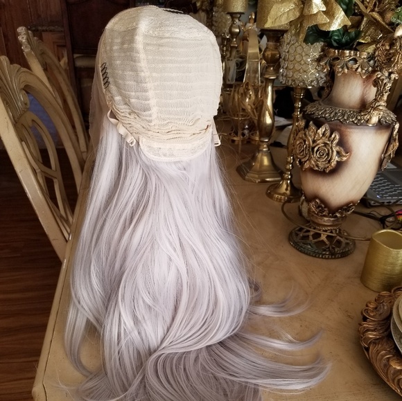 Silver Ash Blonde Lace Front Wig - Picture 5 of 6